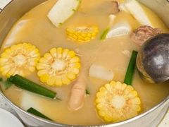 -肥仔文澳门猪骨煲(南京西路店)