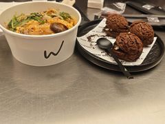 -W COLLECTIVE  DESSERT SHOP