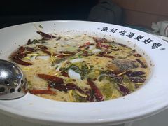 -江渔儿酸菜鱼(奥园广场金发购物中心店)