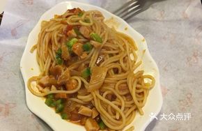 Tomato Bacon Meat Sauce Pasta