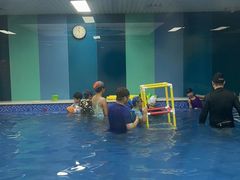 -Swim斯卫姆国际儿童游泳中心(红博中央公园店)