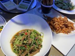 -艳阳天民俗村(公园路店)