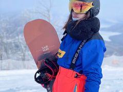 -中旅松花湖滑雪场