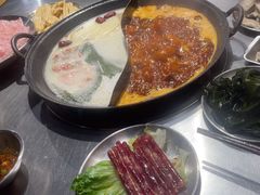 -鹿鸣山草本茶香火锅(园西路店)