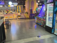 -星际传奇·蹦床海绵池·儿童乐园(大悦城店)