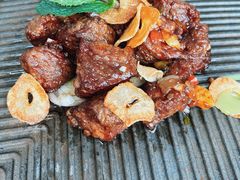 青芥香蒜牛肉粒-唐廊烤鸭店(工体店)