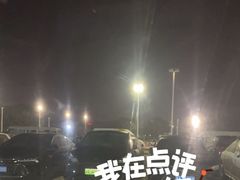 -神州租车(上海浦东机场服务点)