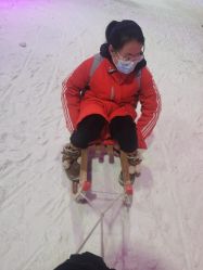 -圣名游乐城冰雪大世界