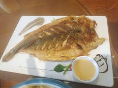 -赶海部落海鲜城(海阳路店)