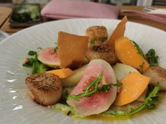 -Mark&Mars Restaurant