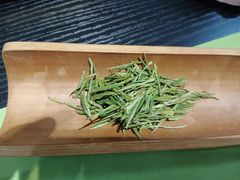 -诗宇时光茶艺书法古琴培训