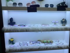 -无界眼镜MaxLess(南翔印象城店)