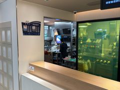 -麦当劳(静安寺店)