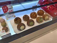 -西树泡芙(湖滨银泰in77B区店)