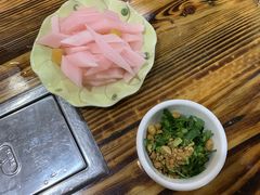 -菌之家·专业纯野生菌火锅·特色炒菌