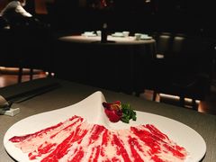 -左庭右院鲜牛肉火锅黑金店(陆家嘴中心店)