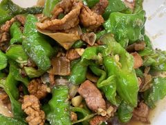 -独一佳老胡湘菜馆(矿山路店)