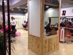 -镁连社·美联社