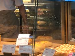 面包甜点陈列柜-木子木水日式烫面包(世界城光谷店)