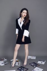 -onlygirl摄影美学馆高端定制(江滩店)