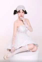 -模卡原创写真馆(苏州总店)