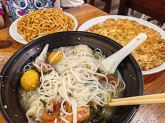 -周记蟹仔粉(侨港风情街店)