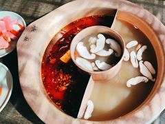 -滇釜火锅·能喝汤的火锅(车公庄店)