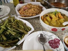 -家利美食店