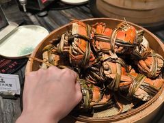 -雍容荟帝王蟹活龙虾展台自助(IFS黑金店)