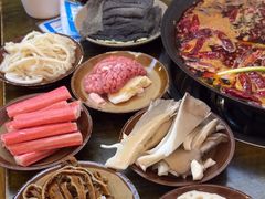 -黄潇洒老火锅(九眼桥宏济巷店)