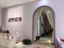 -孔雀手美甲美睫护理