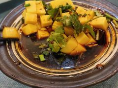 -香巴拉云南餐厅(华莱坞店)