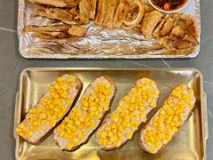 -围炉肉舍•炭烤活鳗•丹东海鲜烤肉(步行街店)