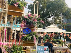 -星巴克(杭州湖滨银泰E区店)
