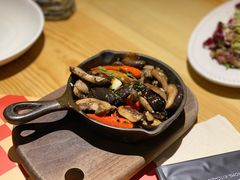 橄榄油香煎蘑菇-TIAGO HOME KITCHEN(王府中环店)