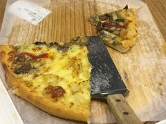 -乐凯撒披萨(东方新世界店)