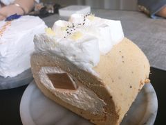 奶茶奶冻卷-十五食吾 La Pâtisserie (海甸岛店)
