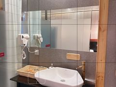 -乐山上善居·养心禅景酒店(世豪广场高铁站店)
