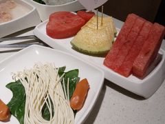 -海底捞火锅鲜切牛肉主题店(长寿路店)