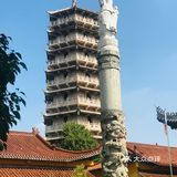 据说很“灵”的小镇古寺
