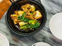 牛肚煲仔猪啫啫粉-珍珍小食店(西华路店)