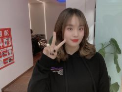 -BULB STUDIO 巴柏明星发型工作室