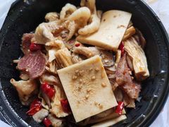 -空投来辣·麻辣香锅·冒菜(华新美食荟店)