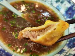 -老新隆牛肉锅贴(新街口店)