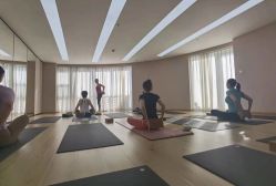 -酉嘉瑜伽YO+YOGA