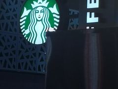 -星巴克(西安机场1店T3到达店)