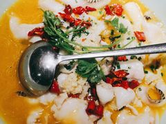 -松沪名灶·豆浆鱼头·新上海菜(飞航吾悦广场店)