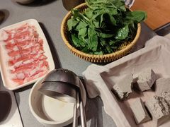 -巴奴毛肚火锅(新街口金鹰店)