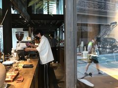 -Metal hands·铁手咖啡