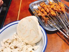 -老兰家传统烧烤炒菜泡馍(小南门店)